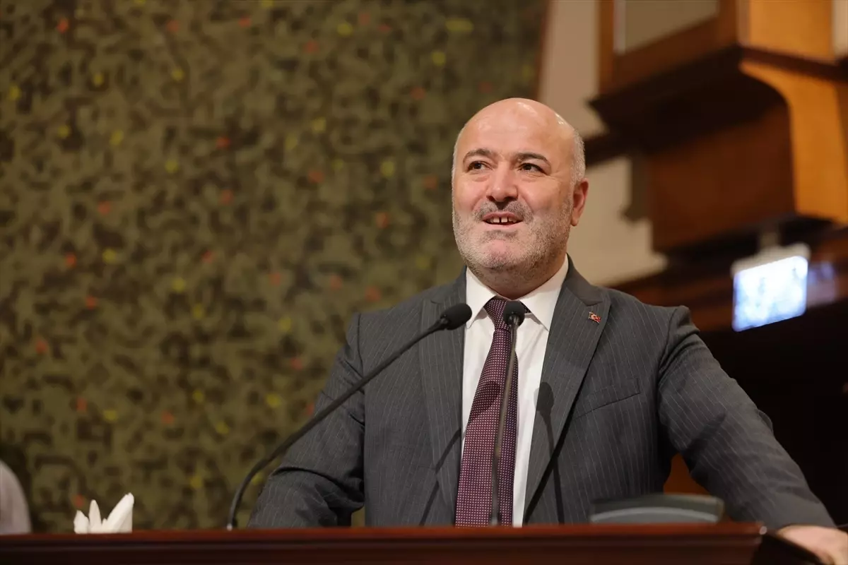 İBB Meclisinde İETT ihaleleri gündem oldu