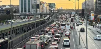 İstanbul'da ara tatilin ardından ikinci iş gününde trafik yoğunluğu
