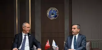 Kamu-Sen Genel Başkanı Kahveci, KKTC'li Bakan Hasipoğlu ile bir araya geldi