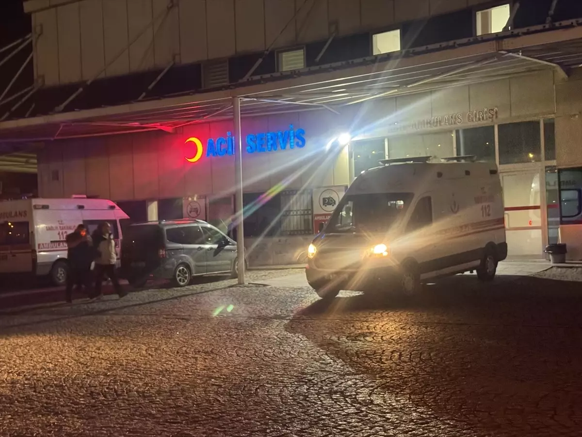 Kars'ta Eşini Bıçaklayarak Öldüren Adam Yakalandı