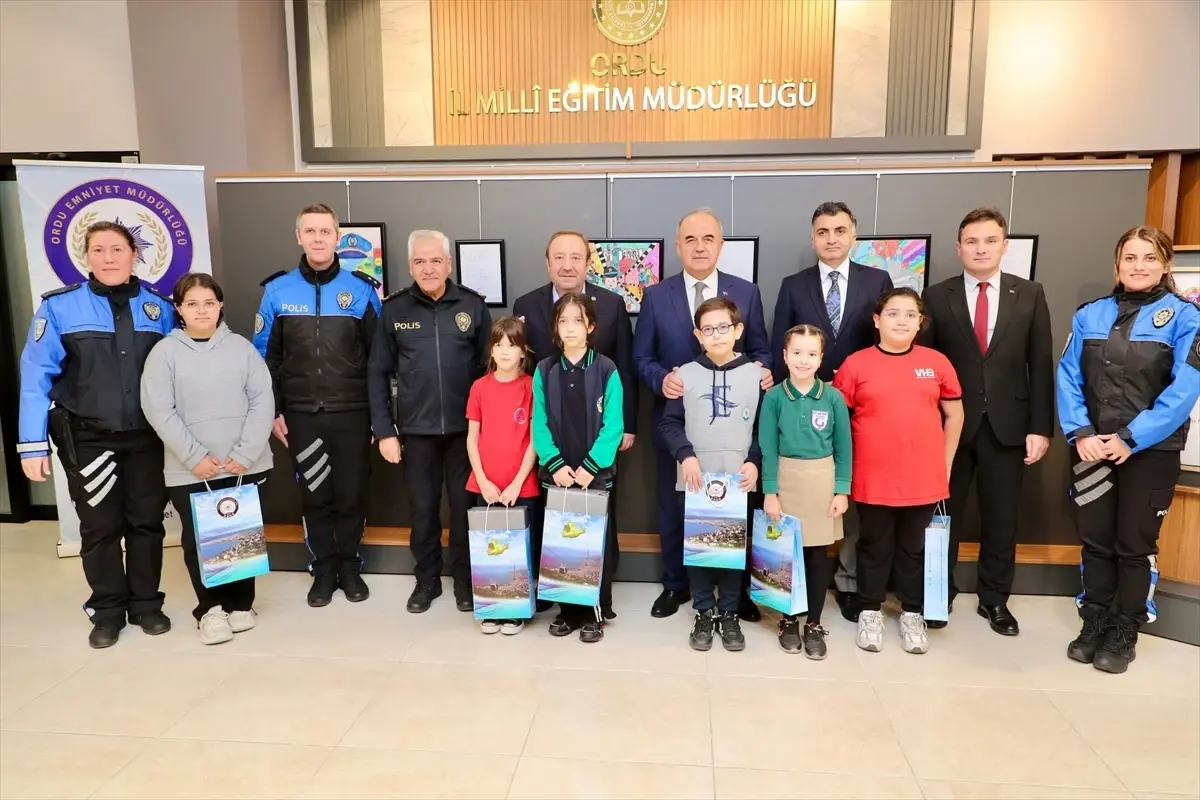 Ordu'da 'Benim Polisim' Temalı Yarışmalarda Ödüller Sahiplerini Buldu