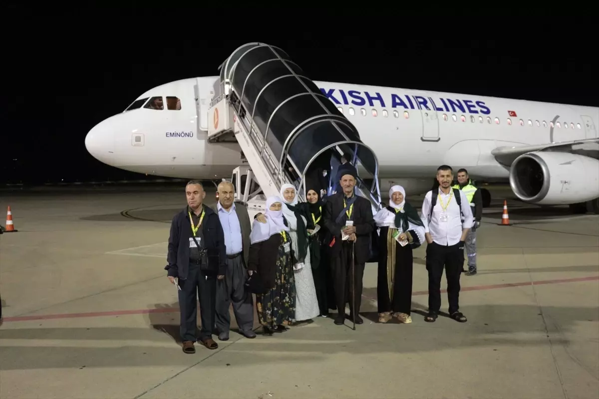 Şırnak Şerafettin Elçi Havalimanı'nda Umre Seferleri Başladı