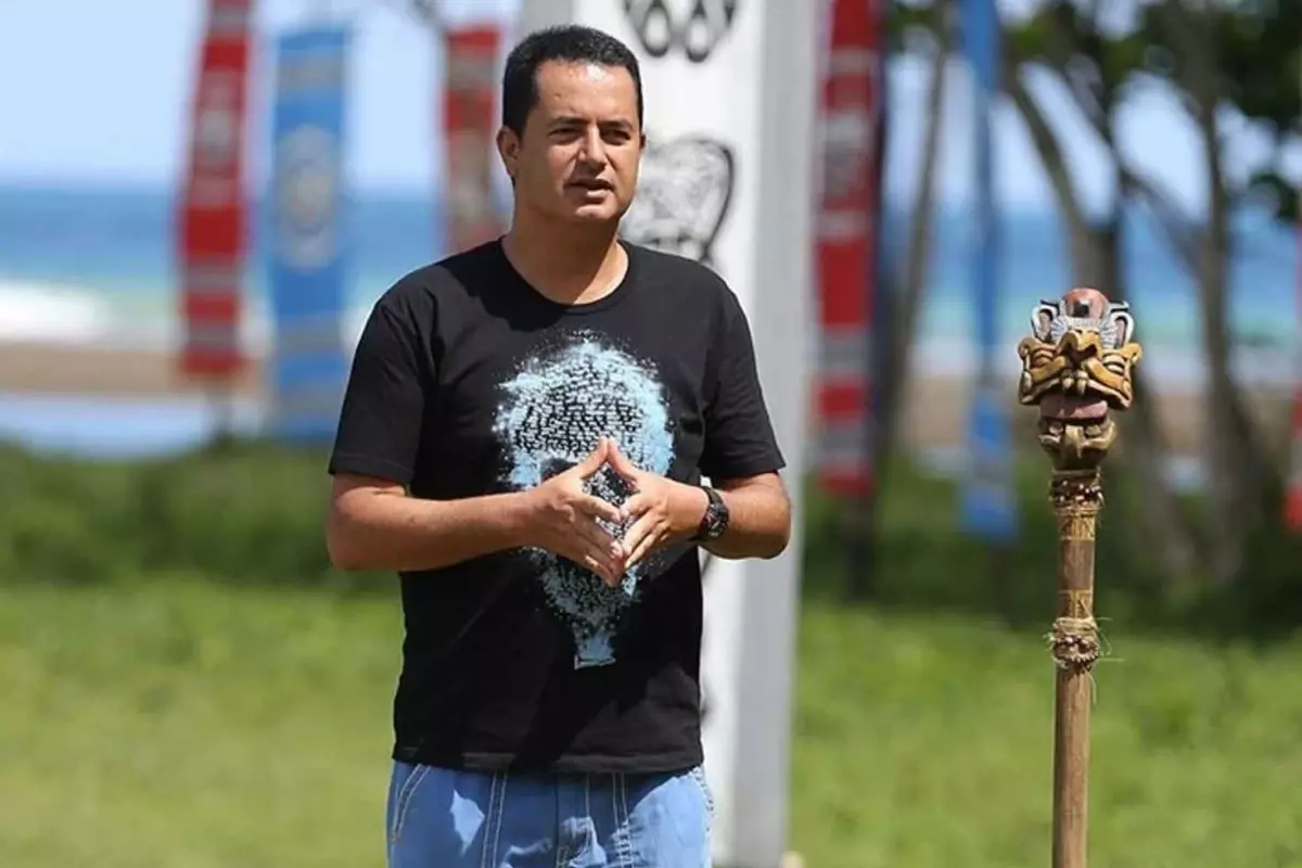Survivor 2026 için büyük sürpriz! Acun Ilıcalı açıkladı: Cüneyt Arkın'ın oğlu kadroda