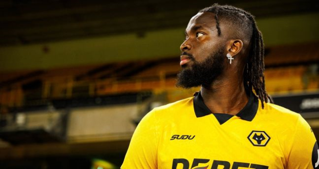 Tolu Arokodare kimdir, kaç yaşında, nereli? Tolu Arokodare hangi takımlarda oynadı, şu an hangi takımda oynuyor? Tolu Arokodare kimdir, kaç yaşında, nereli? Tolu Arokodare hangi takımlarda oynadı, şu an hangi takımda oynuyor?