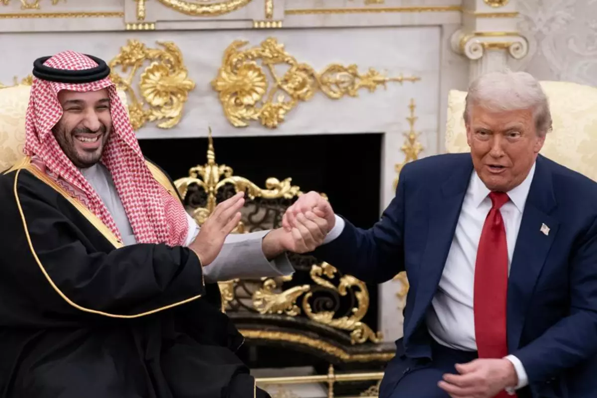 ABD ve Suudi Arabistan'dan arasında tarihi anlaşma! Trump 'Bir ilk' diyerek duyurdu
