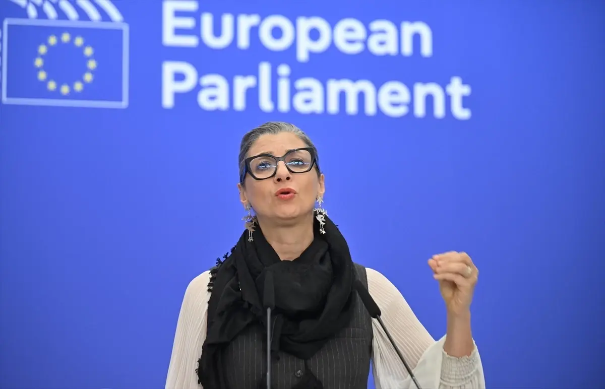 BM Raportörü: Filistinlilerin Güney Afrika'ya Transferi Endişe Verici