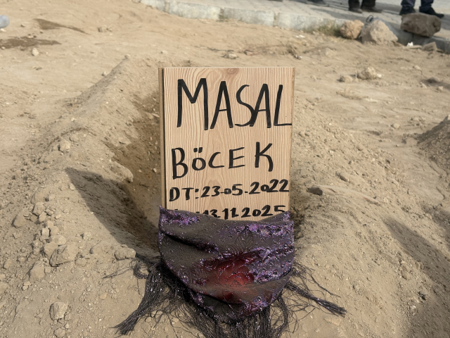 bu goruntuye yurek dayanmaz servet bocek esi ve 19269604 3719 m