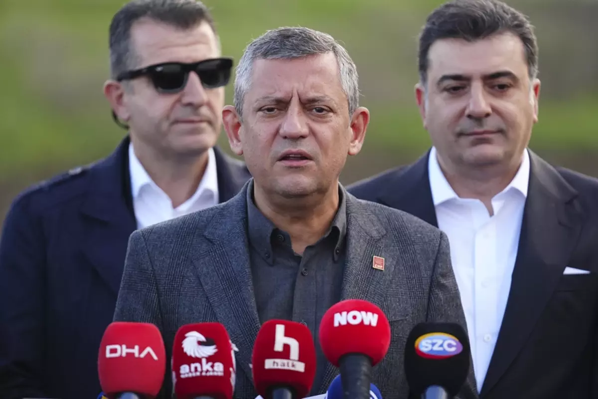 CHP İmralı'ya gidecek mi? Bahçeli'nin sözleri Özgür Özel'e soruldu