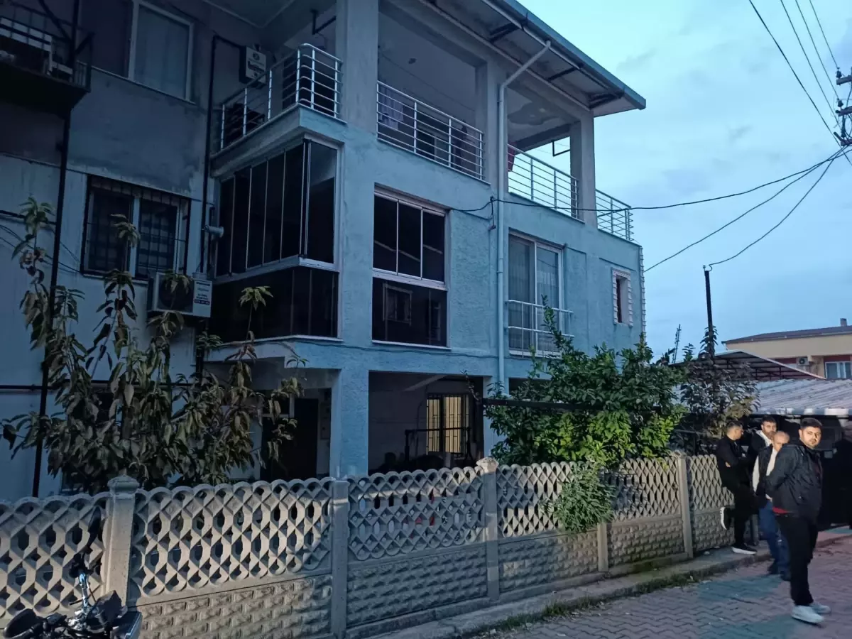 Gaziemir'de Aile İçi Trajedi: Baba Kızını Öldürüp İntihar Etti