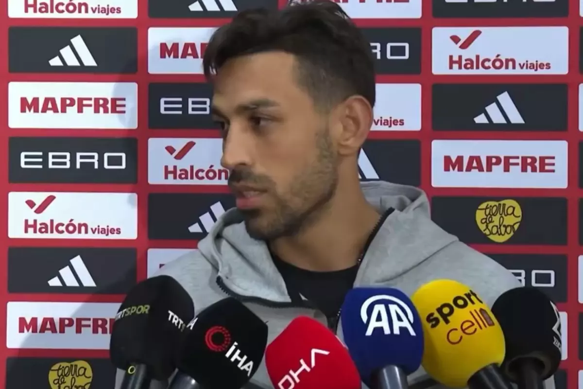 İrfan Can Kahveci'den gece yarısı Fenerbahçe açıklaması