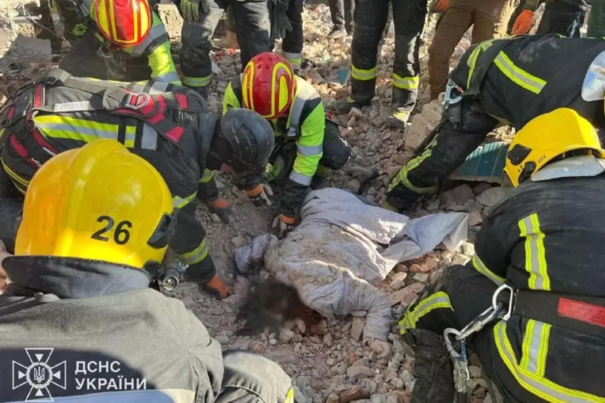 Ortalık kan gölüne döndü, Rusya'dan 470 İHA, 48 füze ile saldırı