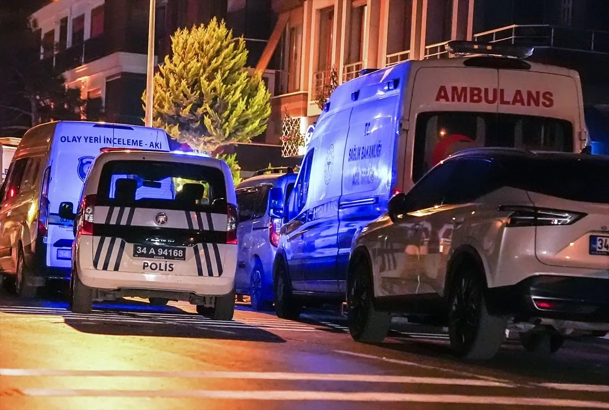 Pendik'te Eşinin Bıçakladığı Kadın Hayatını Kaybetti