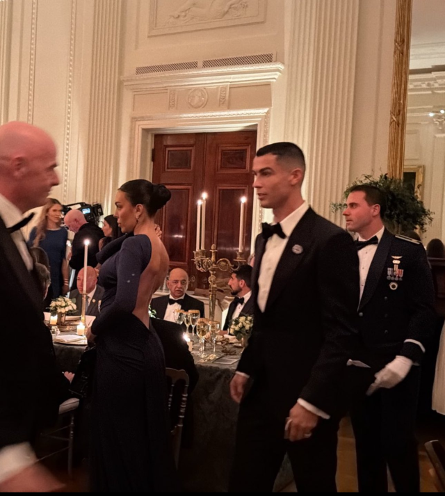 Beyaz Saray'da Ronaldo'ya sevgilisi eşlik etti: Tercih ettiği elbise göz kamaştırdı 5 ronaldo ve elon musk tan beyaz saray da devler 19269310 4813 m