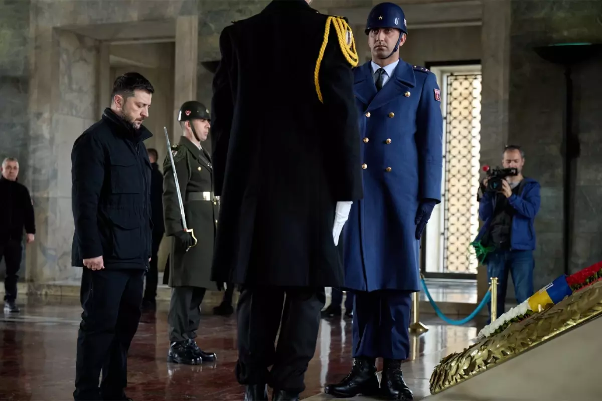 Zelenskiy Ankara'da! İlk durağı Anıtkabir oldu