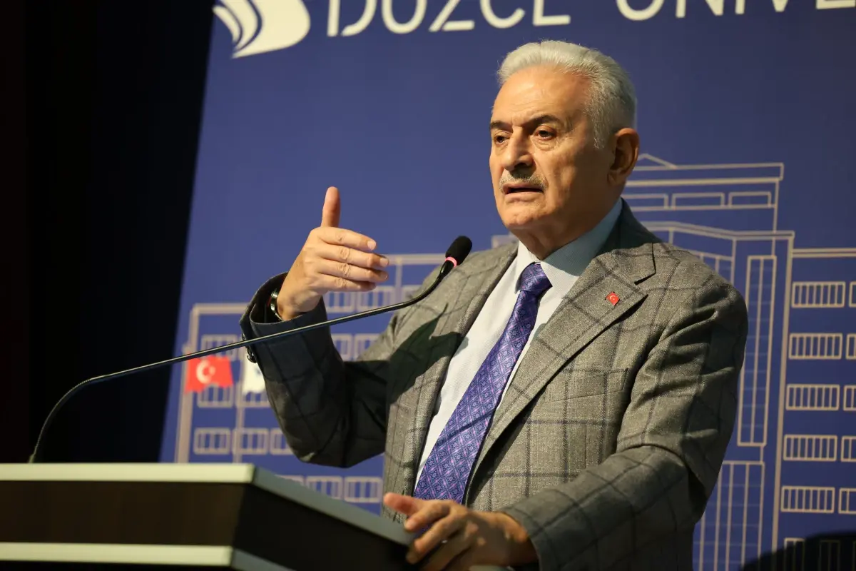 Binali Yıldırım: 'Deniz Hukuku'nda En Büyük Sorun Adalar Denizi ve Kıbrıs Meselesi