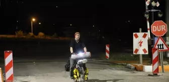 Bisikletiyle Umre Yolculuğuna Çıkan Emekli İşçi İskenderun'a Ulaştı