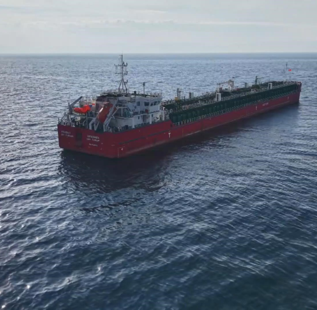 The second captain was arrested in the poisoning investigation on the ship