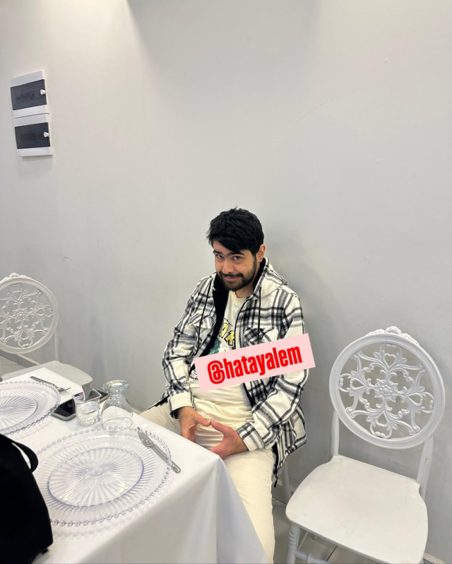 News from Barış Özbay, who hasn't left the house for 3 years! He attended his friend's engagement