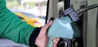 Akaryakıta anahtar bıraktıracak zam pompaya yansıdı! Litre fiyatı 60 lirayı aştı