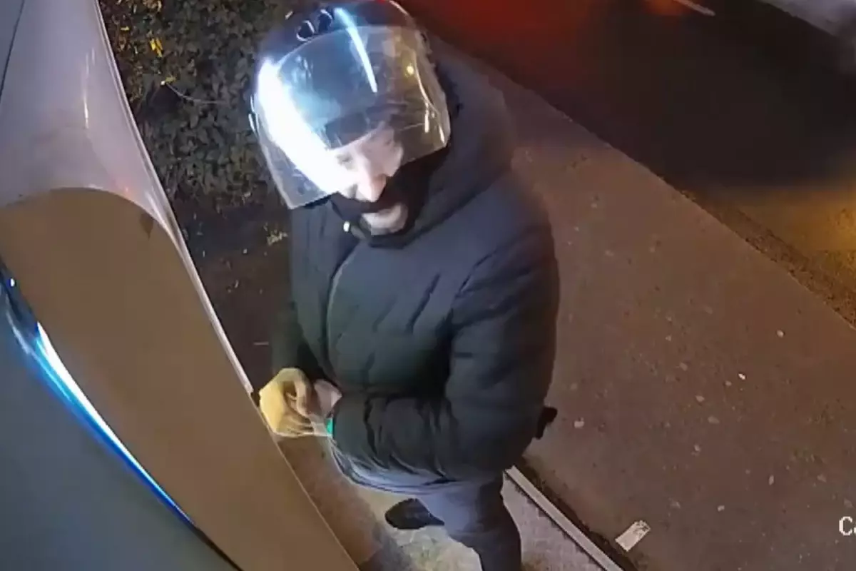 Aynı bankanın 15 farklı ATM'sinden 200 bin lira çaldı