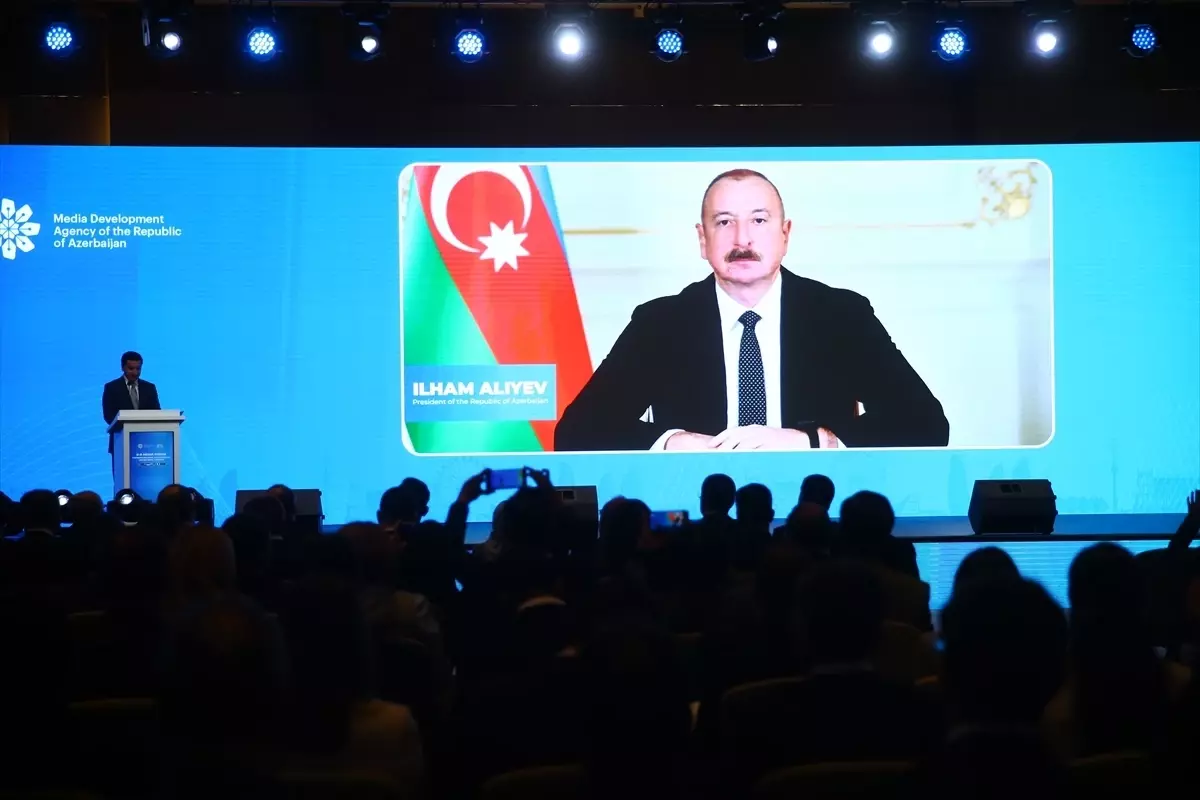 Azerbaycan'da D8 Medya Forumu düzenlendi