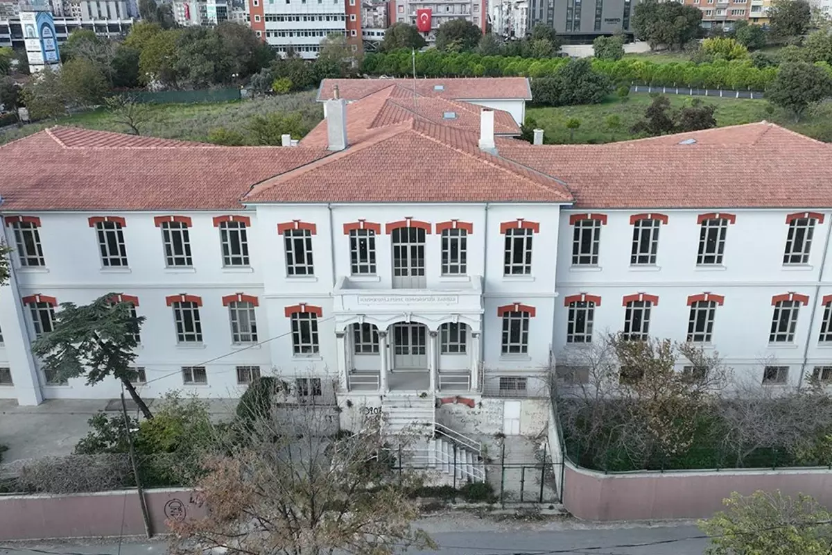 Balıklı Rum Hastanesi'nde 112 milyonluk sahte reçete skandalı! Profesör dahil 7 kişiye gözaltı kararı