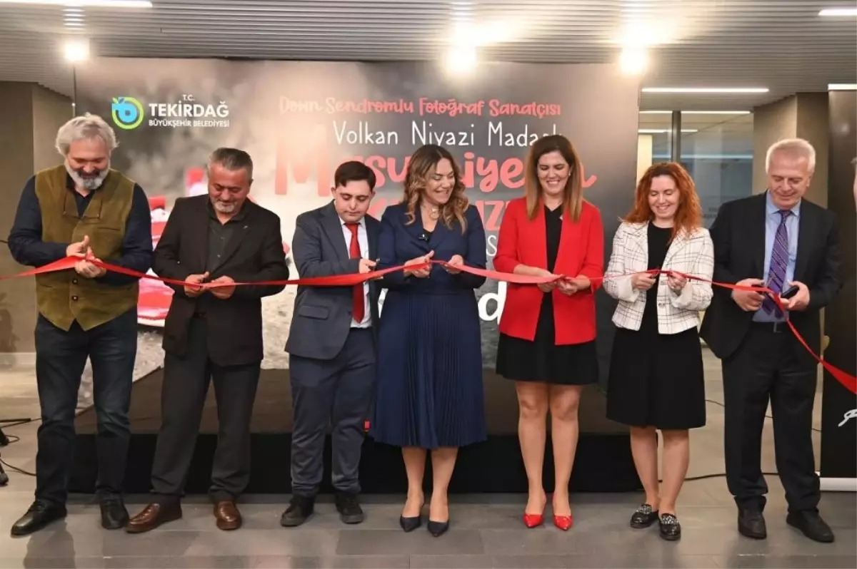 Tekirdağ'da Down Sendromlu Sanatçıdan Anlamlı Sergi