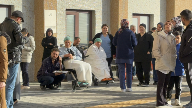 Patients spilled onto the street: Scary moments in Kütahya