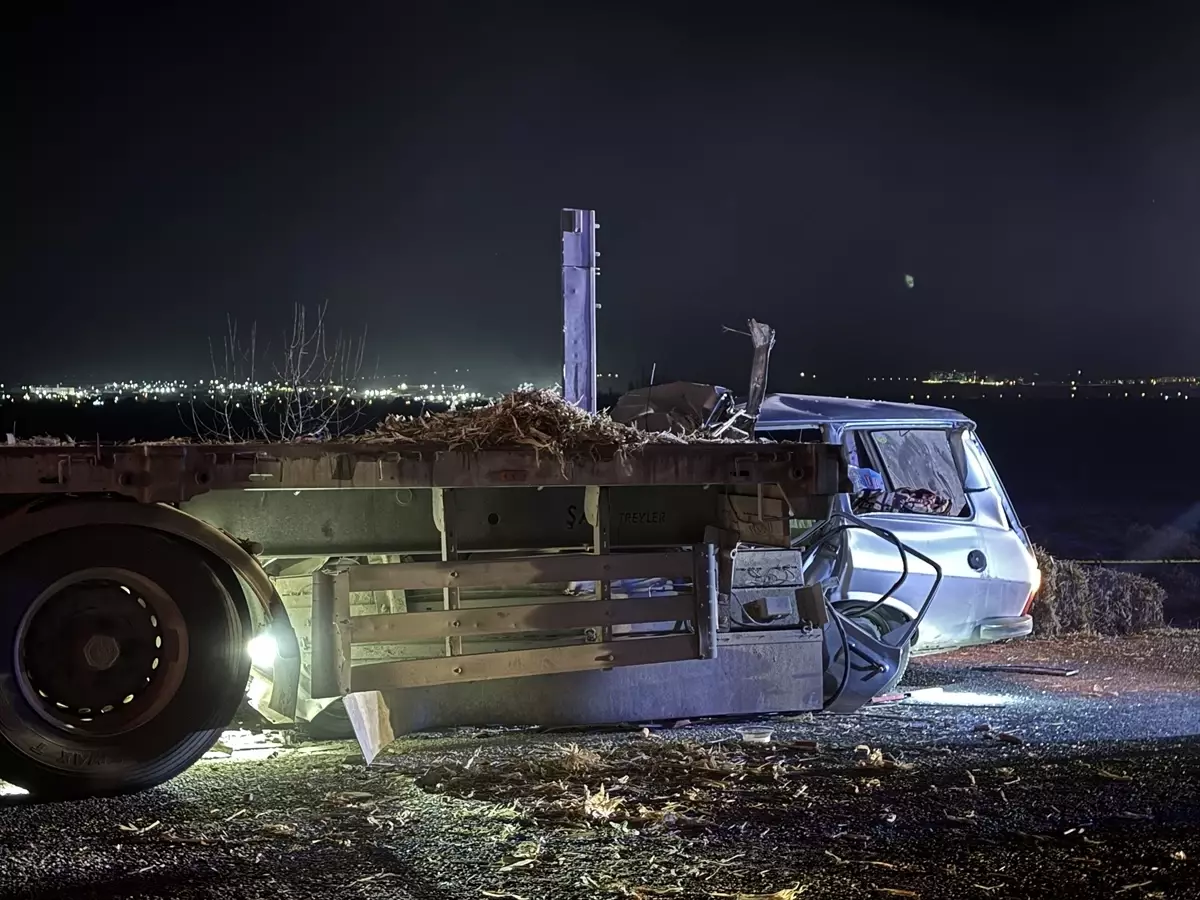 Karaman'da Trafik Kazası: 2 Kişi Hayatını Kaybetti