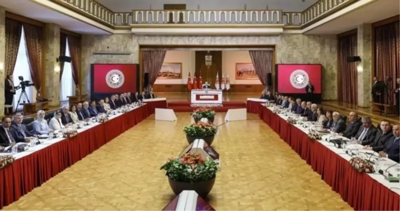 Komisyon İmralı'ya gidecek mi? SON DAKİKA! Komisyonda kimler ''Evet'' kimler ''Hayır'' oyu verdi?