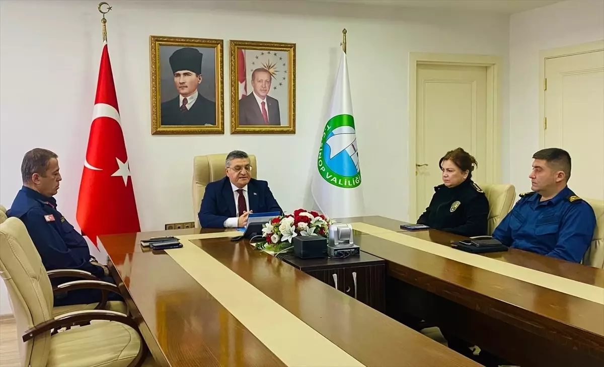 Sinop&apos;ta Güvenlik ve Asayiş Toplantısı Yapıldı