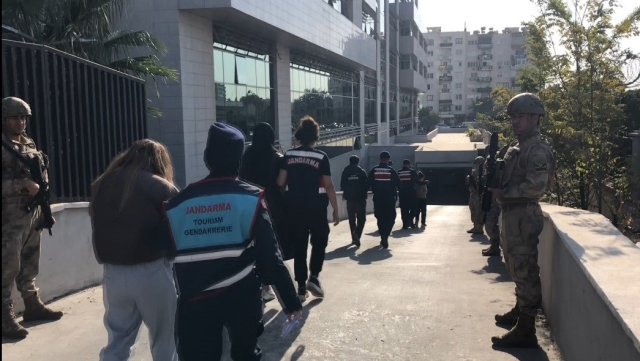 In the illegal betting operation, 4 referees and 32 people were arrested