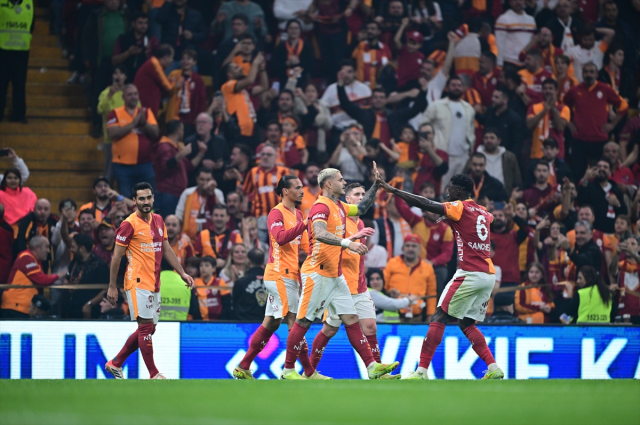 5 gol, 2 kırmızı kart! Galatasaray ikinci yarıda geri döndü