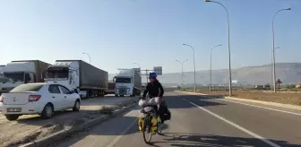 68 Yaşındaki Fahrettin Şener Bisikletle Umreye Gitti