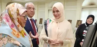 Brunei'de Türk Sanatçı Hamide Vural'ın Resim Sergisi Açıldı