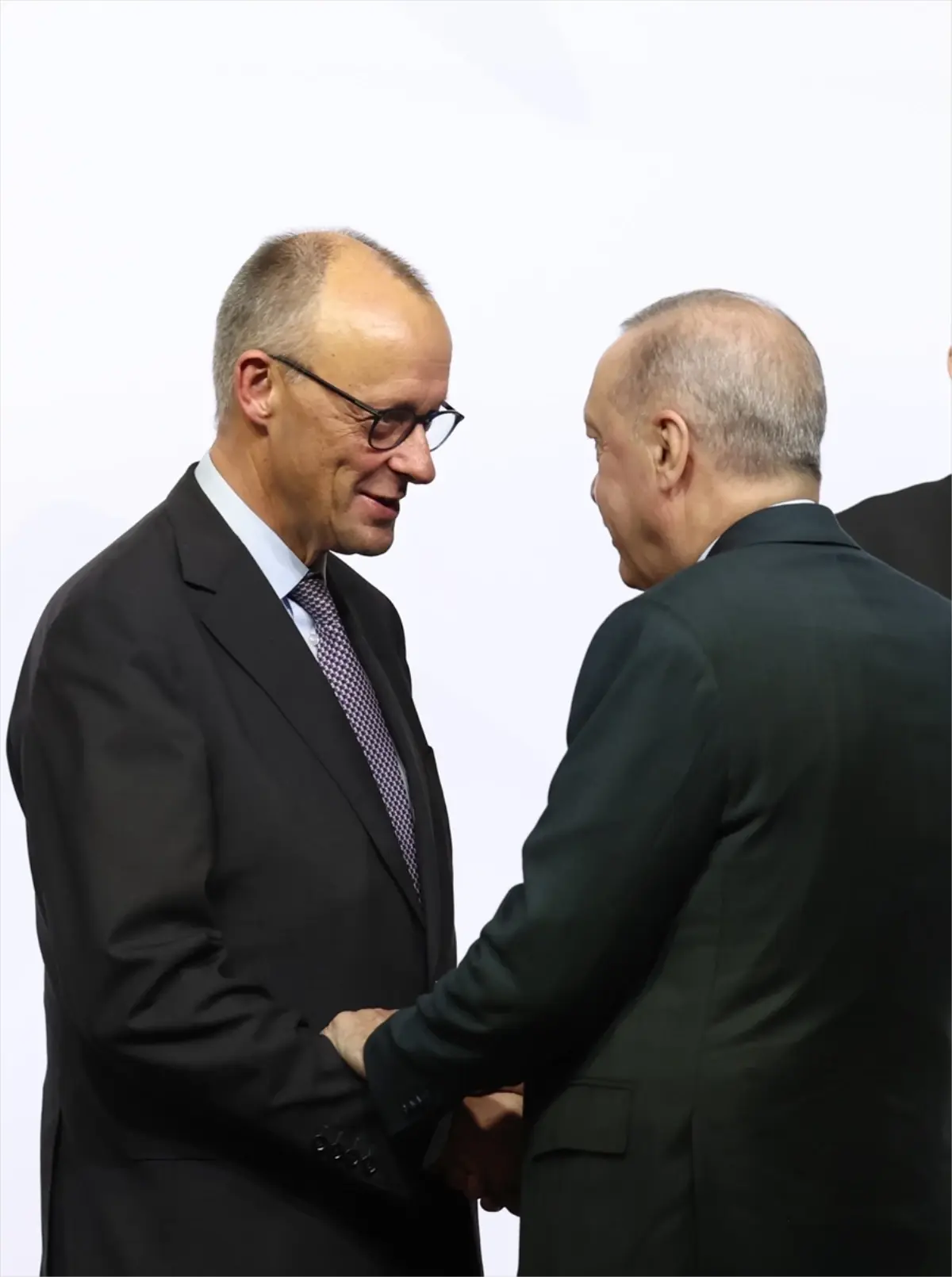 Cumhurbaşkanı Erdoğan, G20 Liderler Zirvesi'nde aile fotoğrafı çekimine katıldı