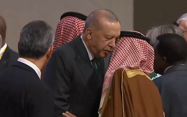 President Erdoğan chatted with Saudi Arabia's Foreign Minister Al Saud