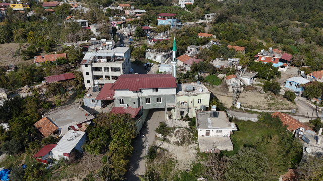 The most interesting structure in the district! Those approaching it are left astonished