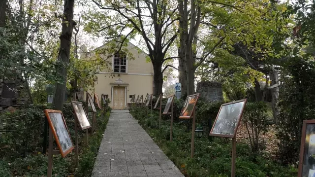 Little Poland in Istanbul! Everything started with the arrival of two battalions of soldiers