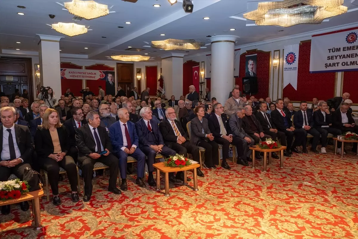 Emeklilerden İntibak Yasası Talebi