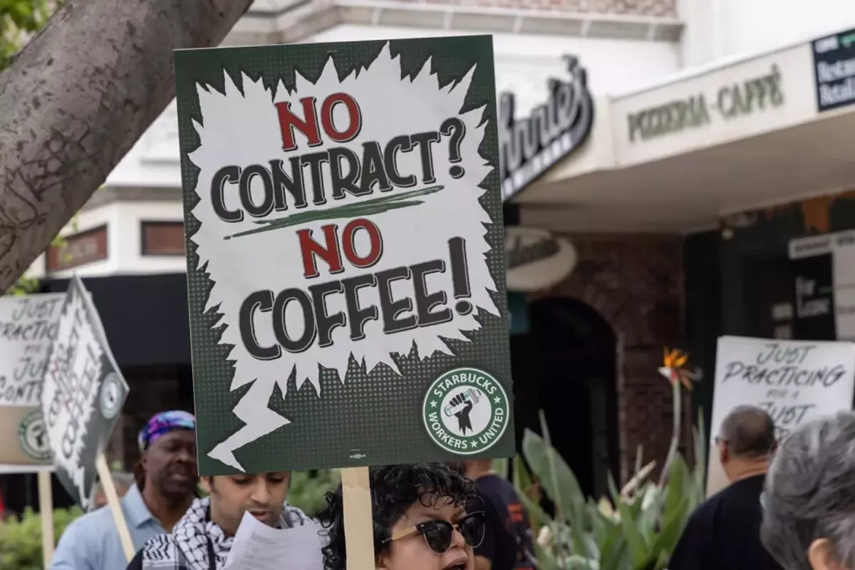 ABD'de Starbucks çalışanlarının grevi ülke geneline yayılıyor
