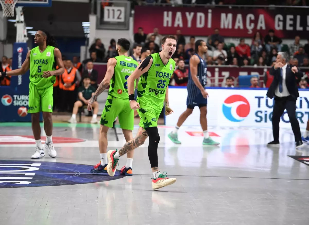 TOFAŞ, Anadolu Efes'i 86-79 Mağlup Etti