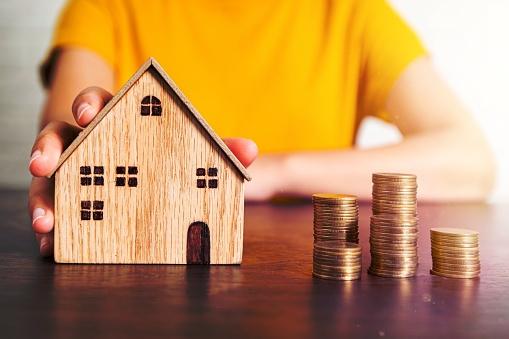 Landlords beware! Heavy penalties are coming for those who reject tenants with children