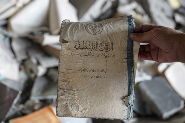 Collection of treasures found in the rubble of Gaza