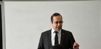 Görme Engelli Öğretmen Öğrencilerine İlham Veriyor