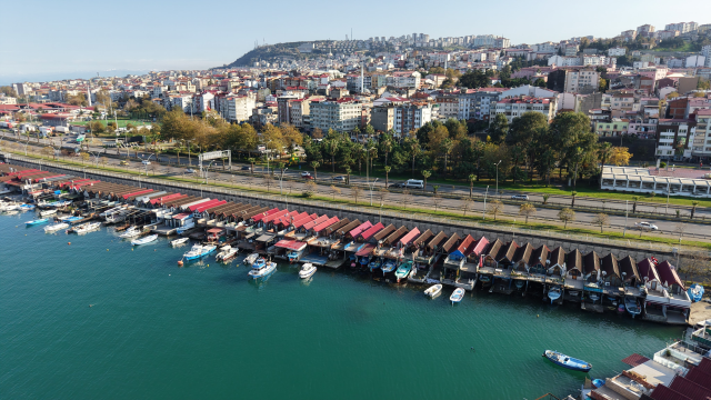 No deed at all! Its price competes with luxury apartments