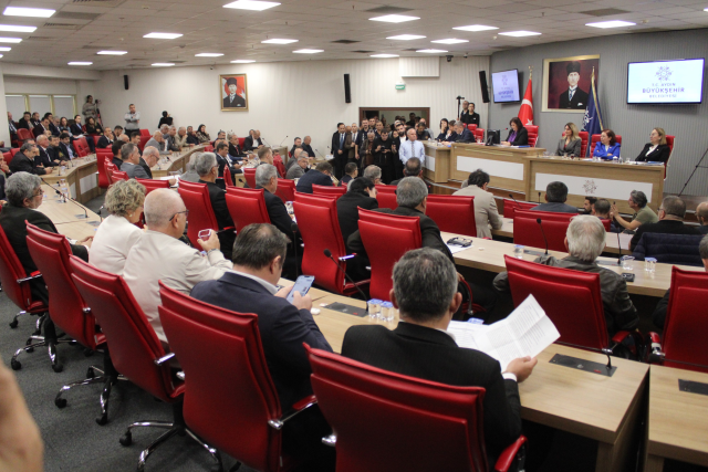Aydın Metropolitan Municipality Council Postponed Due to Discussions