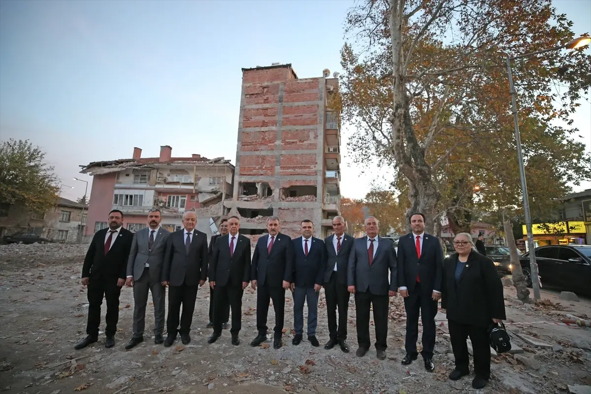 BBP Genel Başkanı Destici, Balıkesir Sındırgı'da konuştu Açıklaması