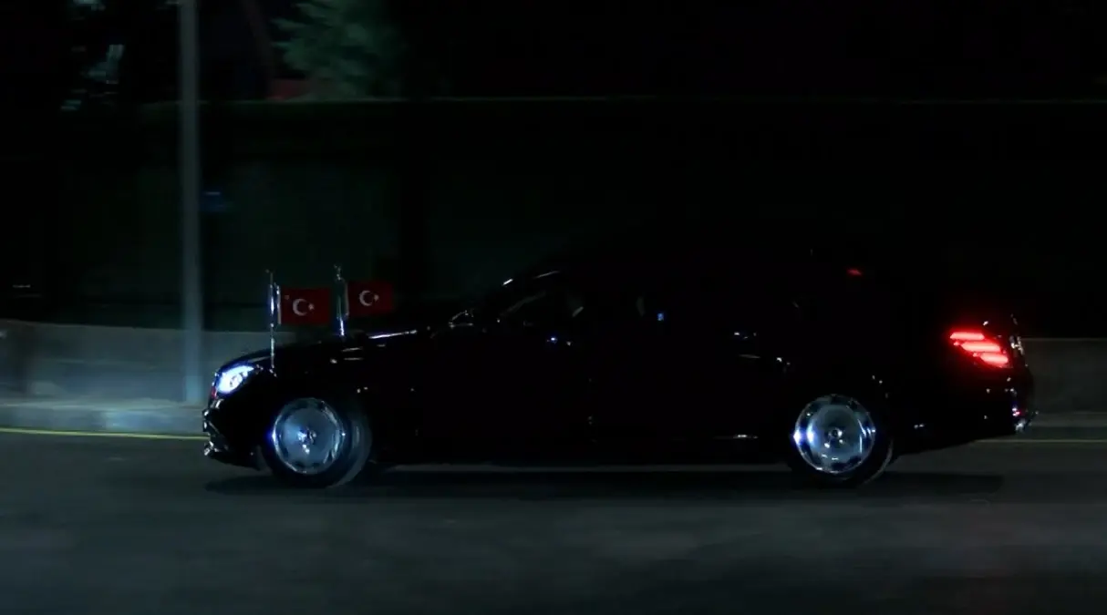 Cumhurbaşkanı Erdoğan, yurda döndü