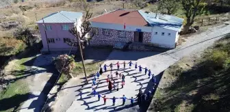 Zorlu Koşullarda Eğitim Mücadelesi: Çukur İlkokulu'ndan Yenilikçi Yaklaşımlar